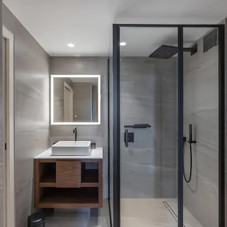 Moderne A 1850 Avec Acces Direct Aux Pistes - Fr-1-564-104 Apartment